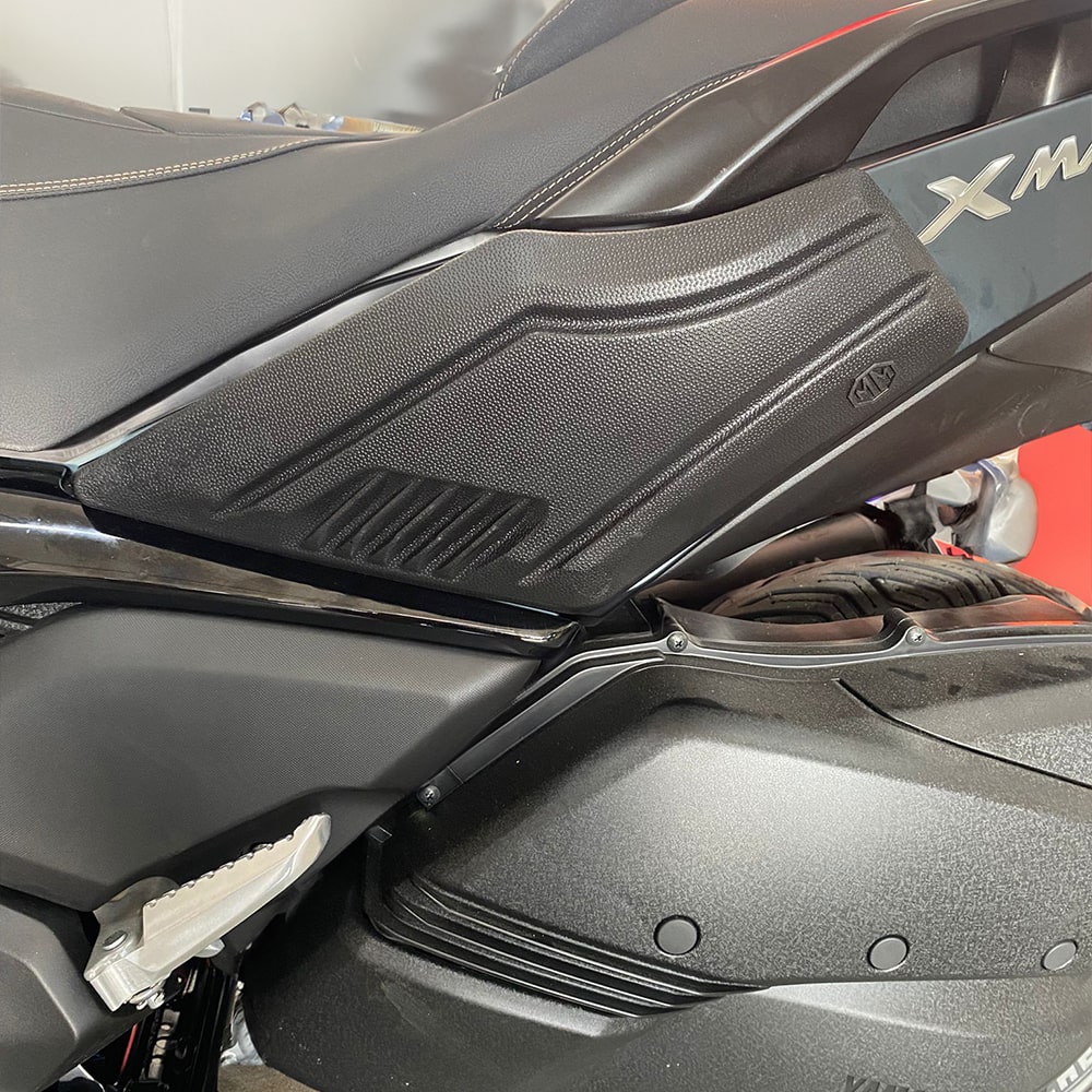 YAMAHA%20XMAX%20250%20SELE%20ALTI%20KORUMA%20(EN%20SON%20KASA%20ELEKTRONİK%20GÖSTERGE)